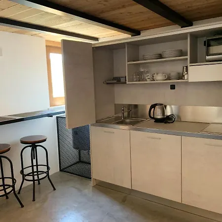 Lejlighed Elegant 60 M² + Balcony B Cagliari