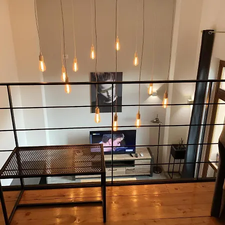 Lejlighed Elegant 60 M² + Balcony B