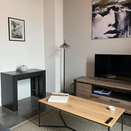 Lejlighed Elegant 60 M² + Balcony B