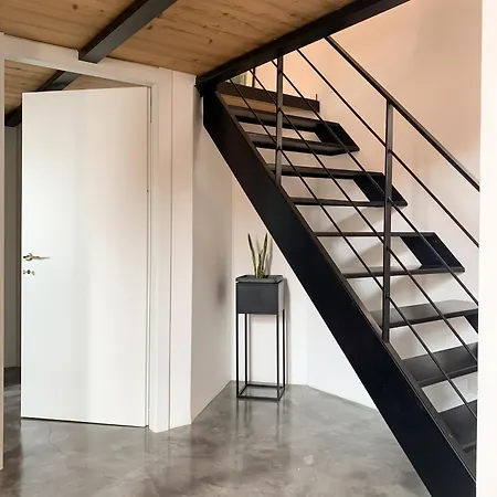 Elegant 60 M² + Balcony B Appartamento Cagliari
